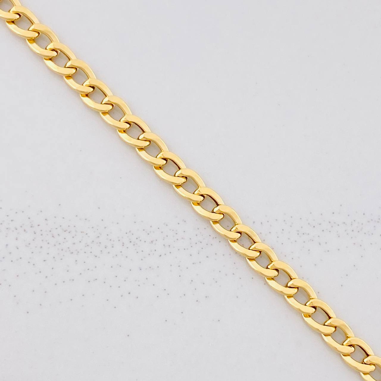 Cadena Cubana 4.5g / 60cm / 3mm Oro Amarillo 18K