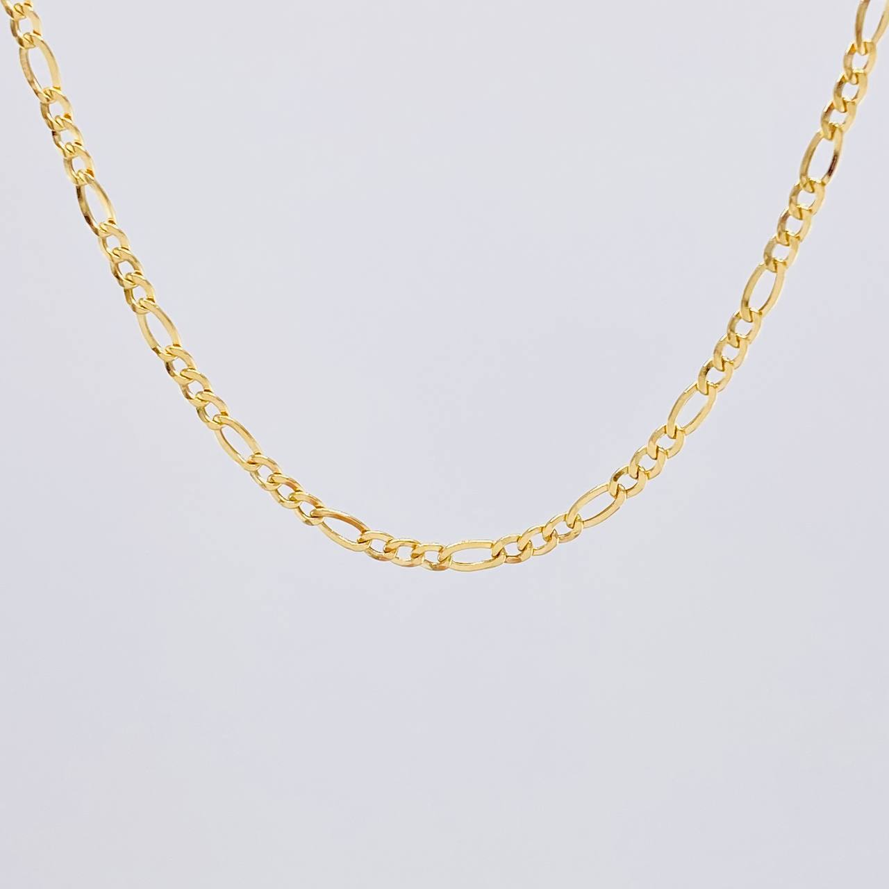 Cadena Figaro 2.75g / 45cm / 2.5mm Oro Amarillo 18K