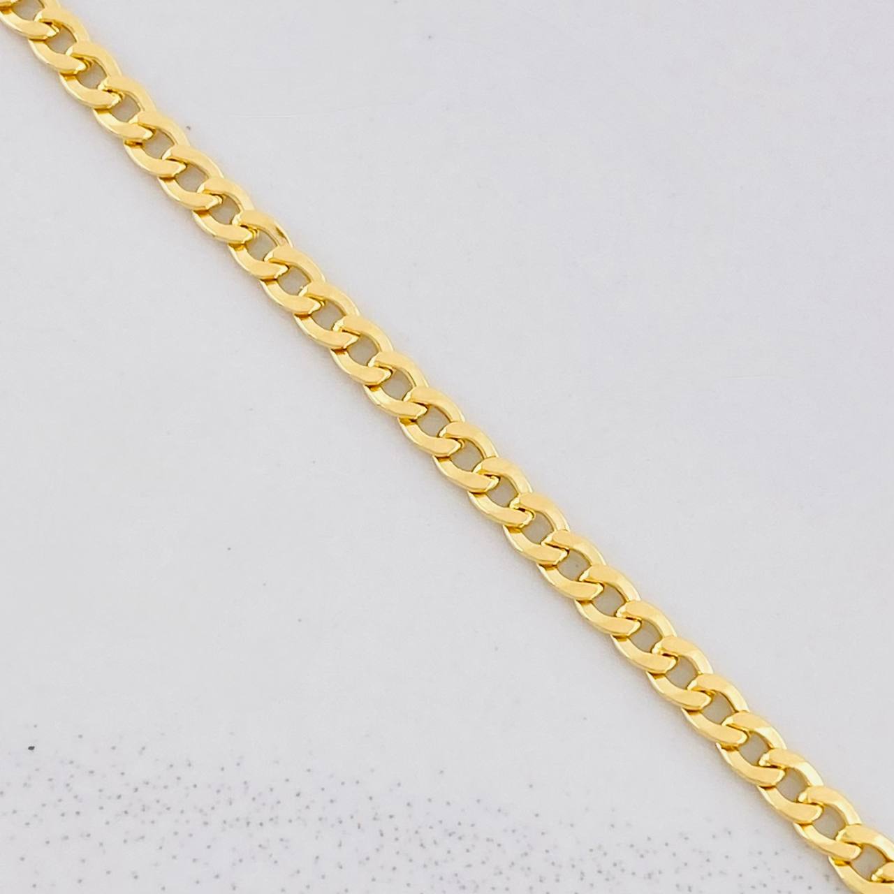 Cadena Cubana 4.65g / 50cm / 2.8mm Oro Amarillo 18K