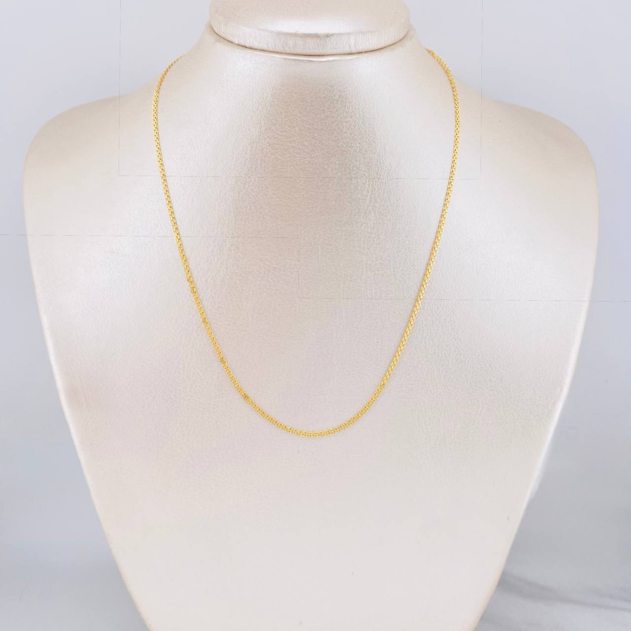 Cadena China 2.35g / 40cm / 1.4mm Oro Amarillo 18K