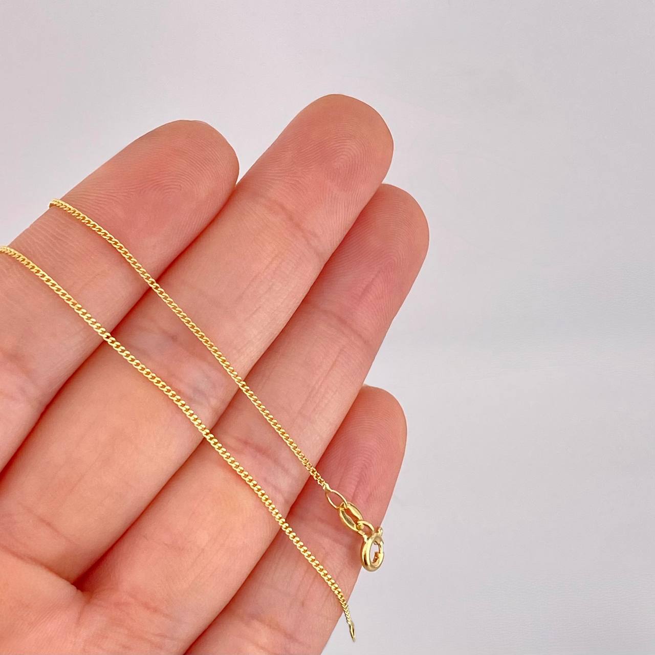 Cadena Mini Cubana 1.75g / 45cm / 0.9mm Oro Amarillo 18K