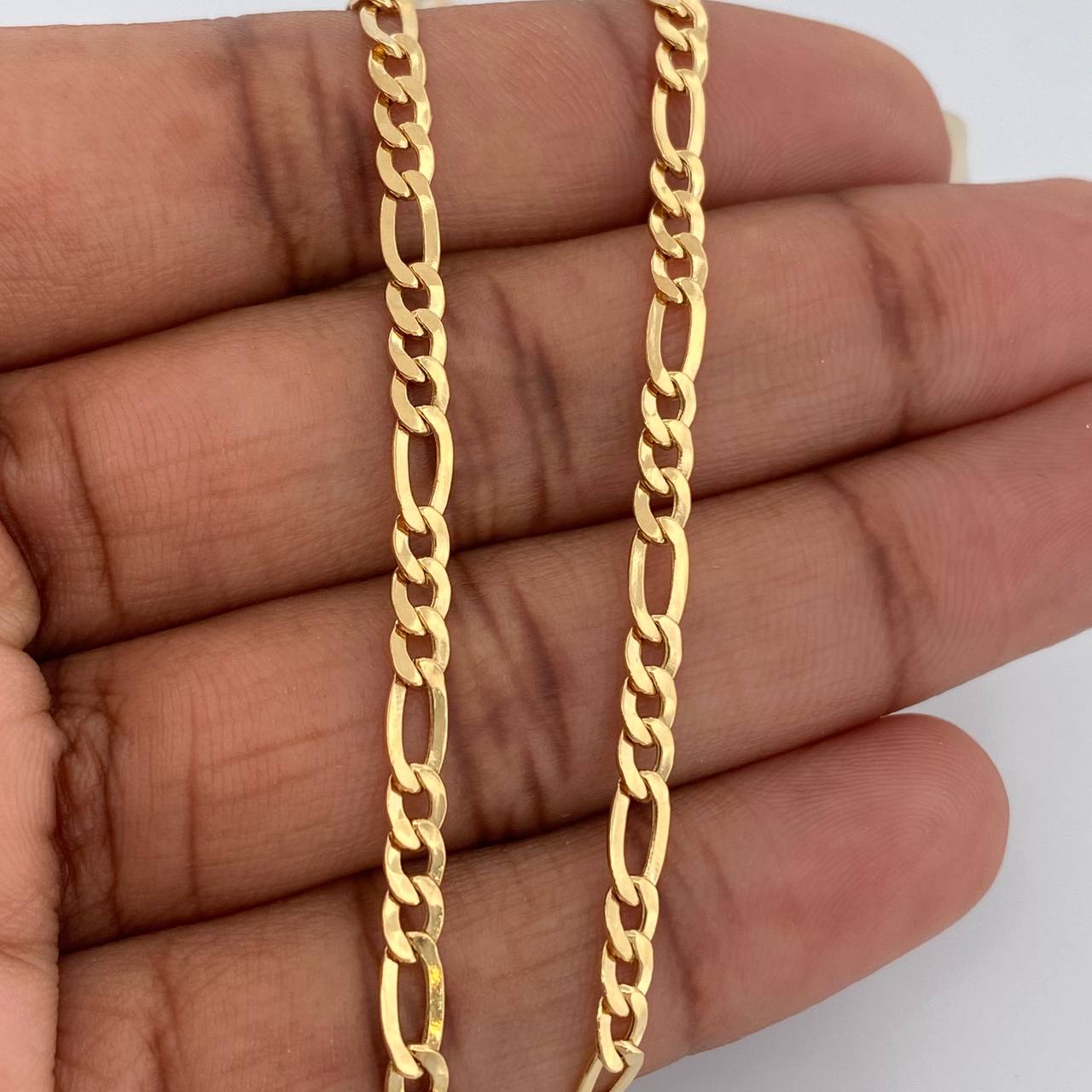 Cadena Figaro 7.45gr / 71cm / 3.2mm Oro Amarillo +1 18K $
