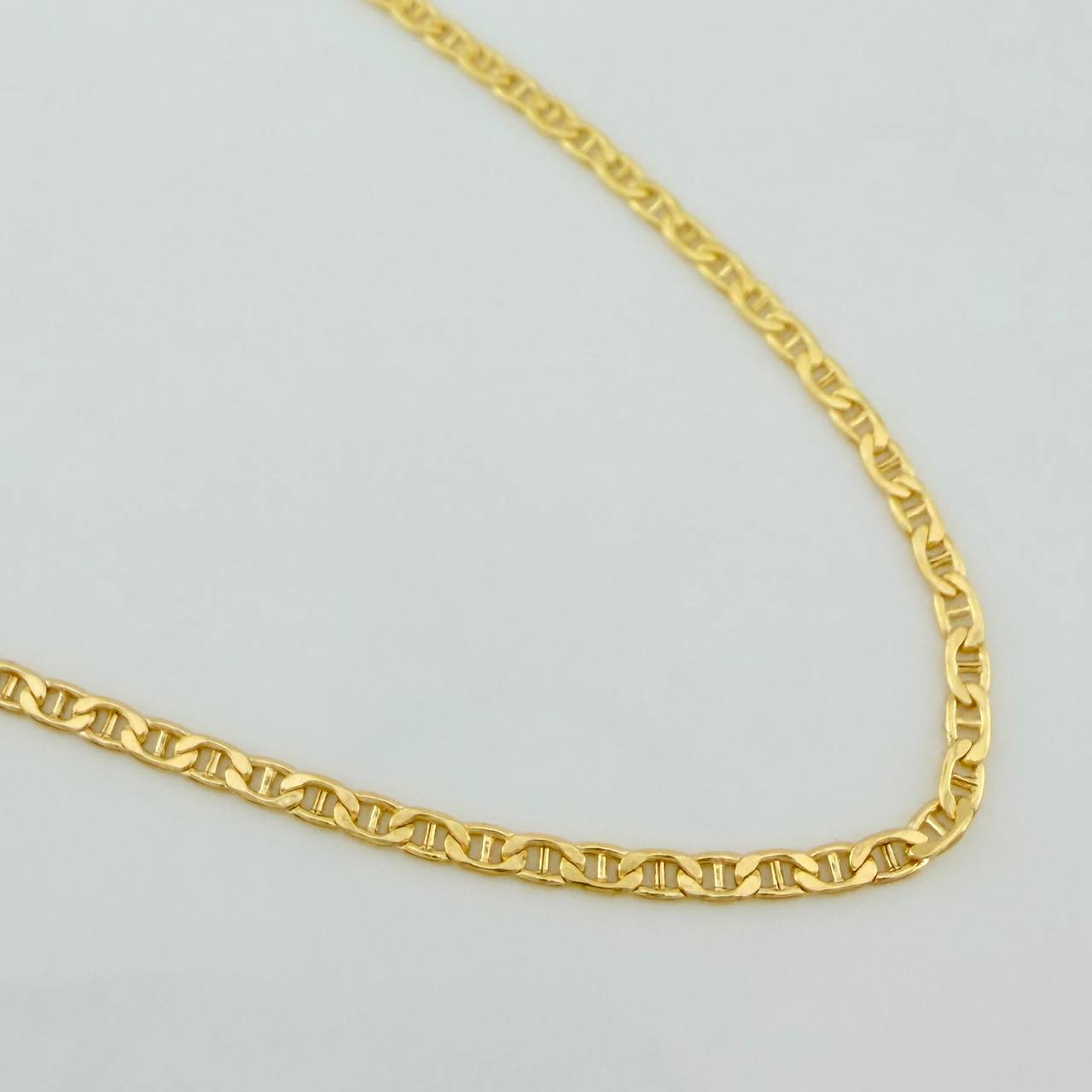 Cadena Escalera 2.25 g / 60.3 cm / 1.8 mm Oro Amarillo 18K