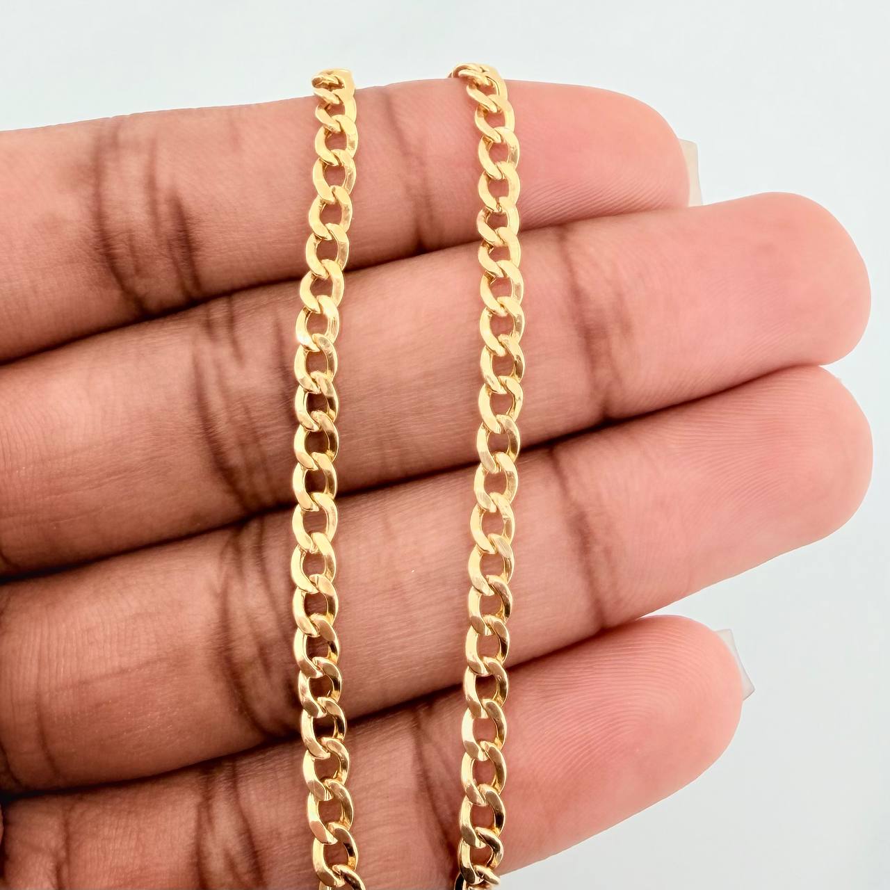 Pulso Cubano 2.25 g / 18.3 cm / 3.31 mm Oro Amarillo 18K