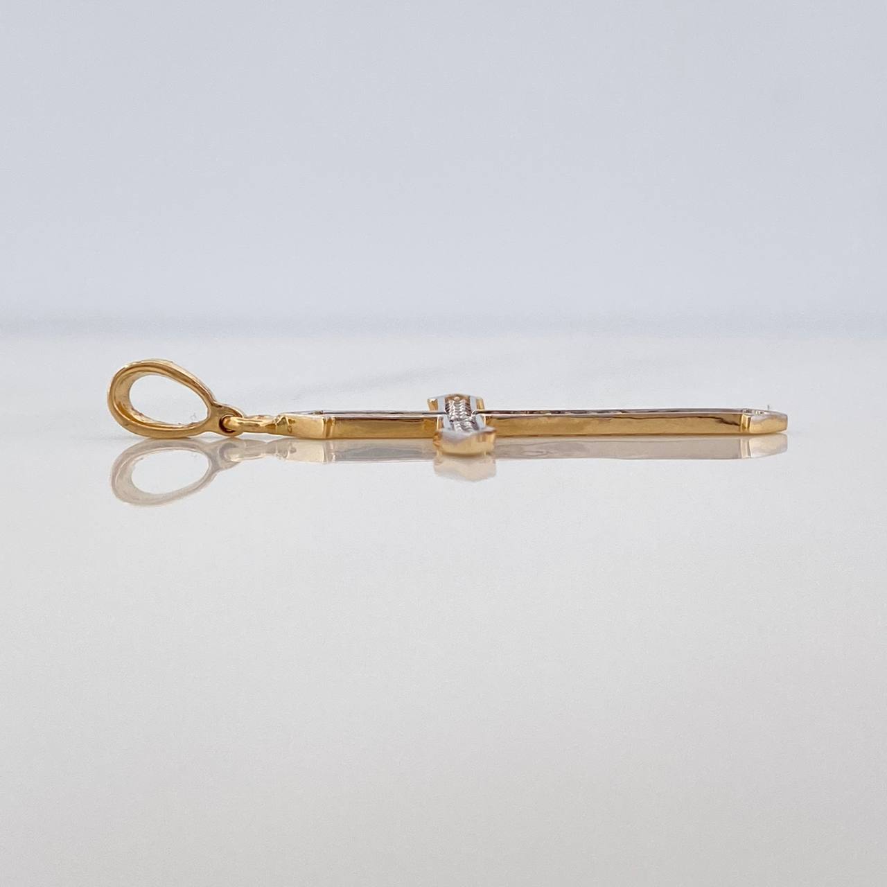 Dije Cruz Tupida Diamantes 19Pts 1.15 g / 3.3 cm Dos Oros Amarillo Blanco 18K