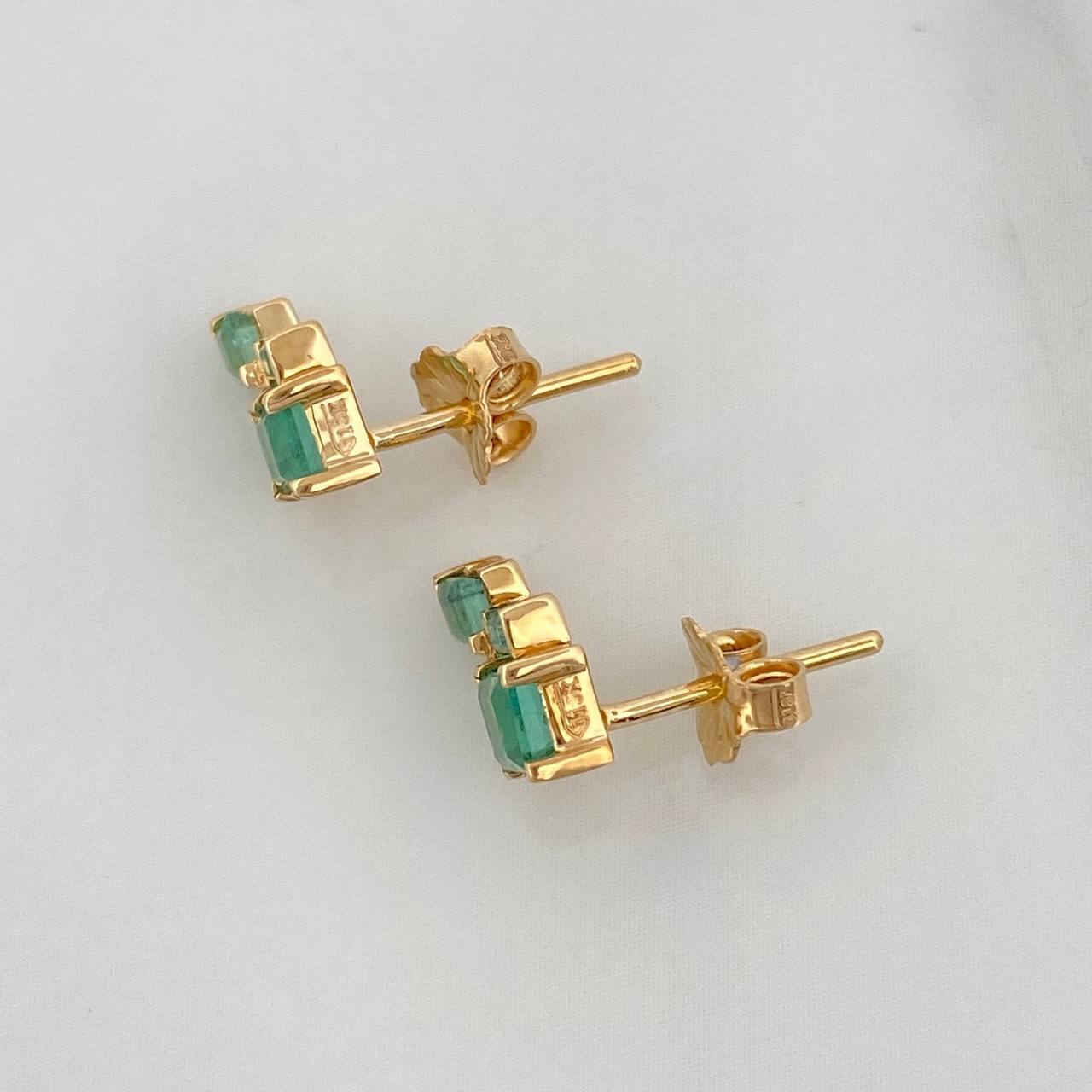 Topos Destello Esmeraldas 73Pts 1.8 g / 5.8 mm Oro Amarillo 18K