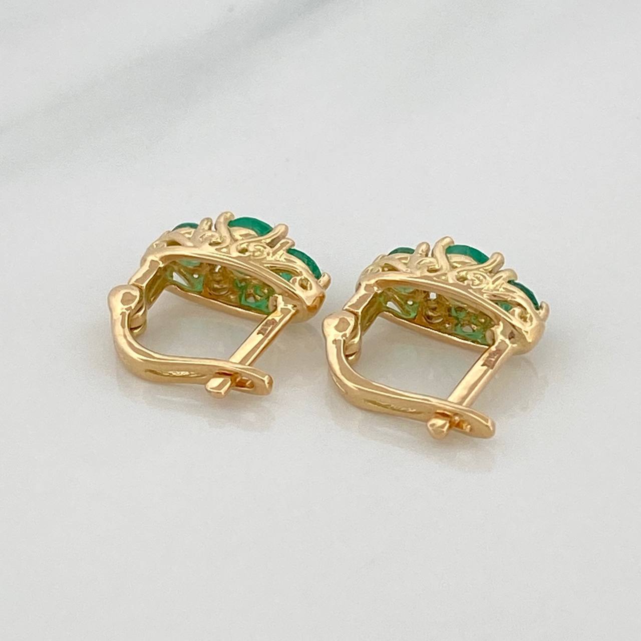 Candongas Trono Esmeralda 71Pts 2.65 g / 1.2 cm Oro Amarillo 18K