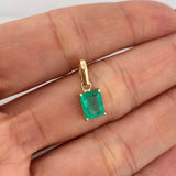 Dije Rectangular Esmeralda 1,21Qts 1 g / 1.5 cm Oro Amarillo 18K