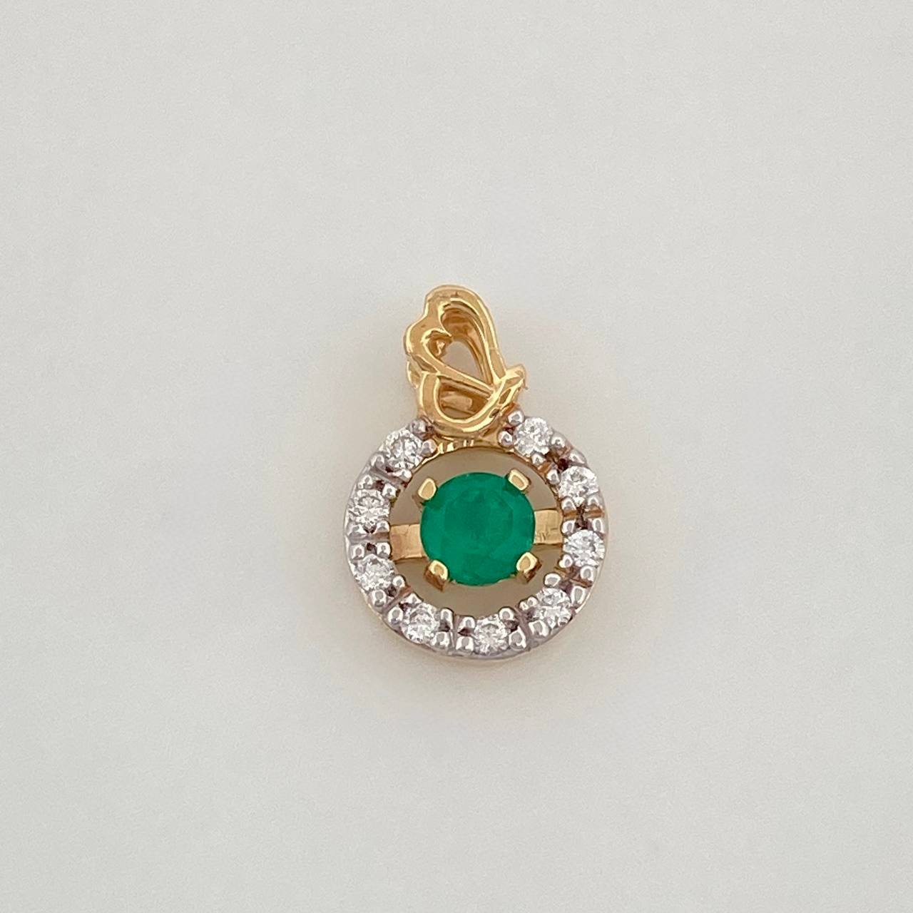 Dije Circulo Corazon Esmeralda 12Pts Diamantes 06Pts 0.75 g / 1 cm  Dos Oros Amarillo Blanco18K
