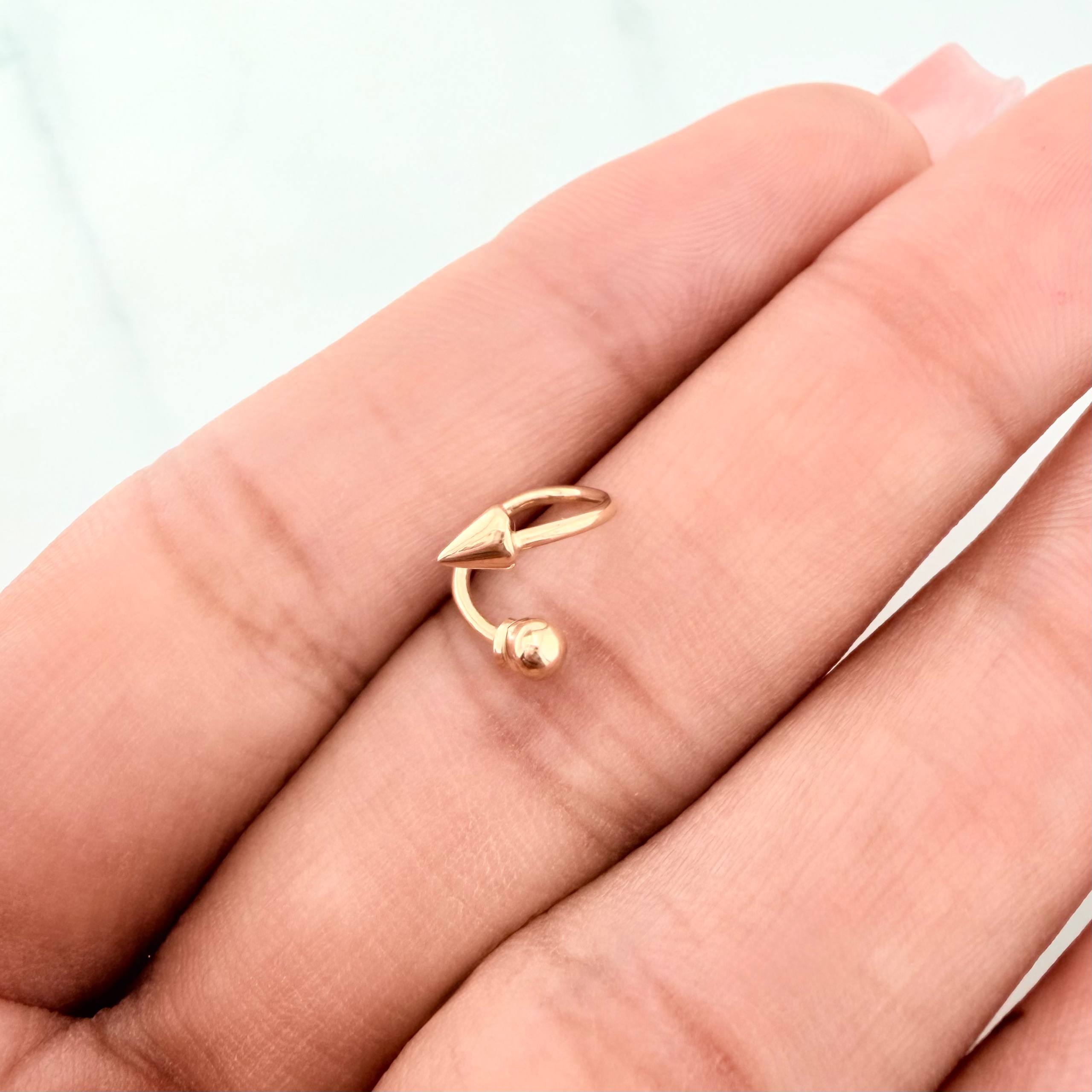 Piercing Punta Flecha Bola Espiral 0.6 g / 1 cm Oro Amarillo 18K