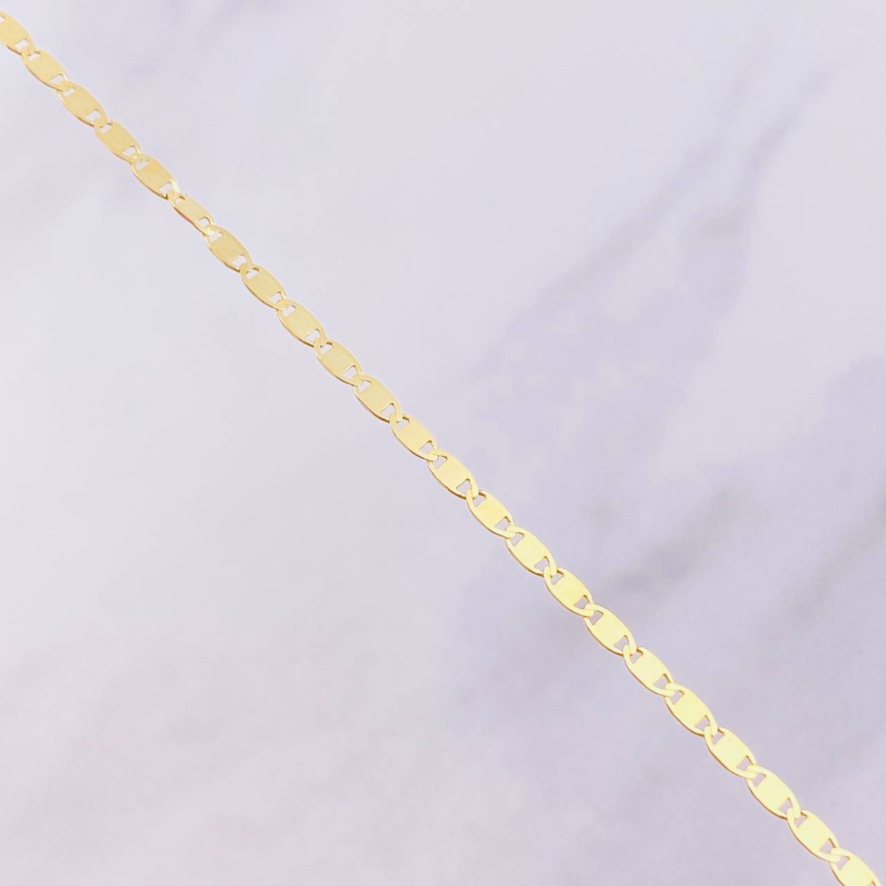 Cadena Plana 1.95g / 45cm / 1.5mm Oro Amarillo 18K