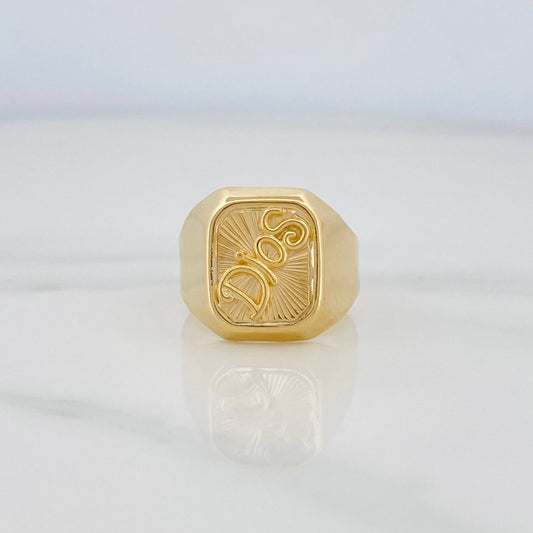 Anillo Sello Dios 3.45 g / T8 3/4 Oro Amarillo 18K