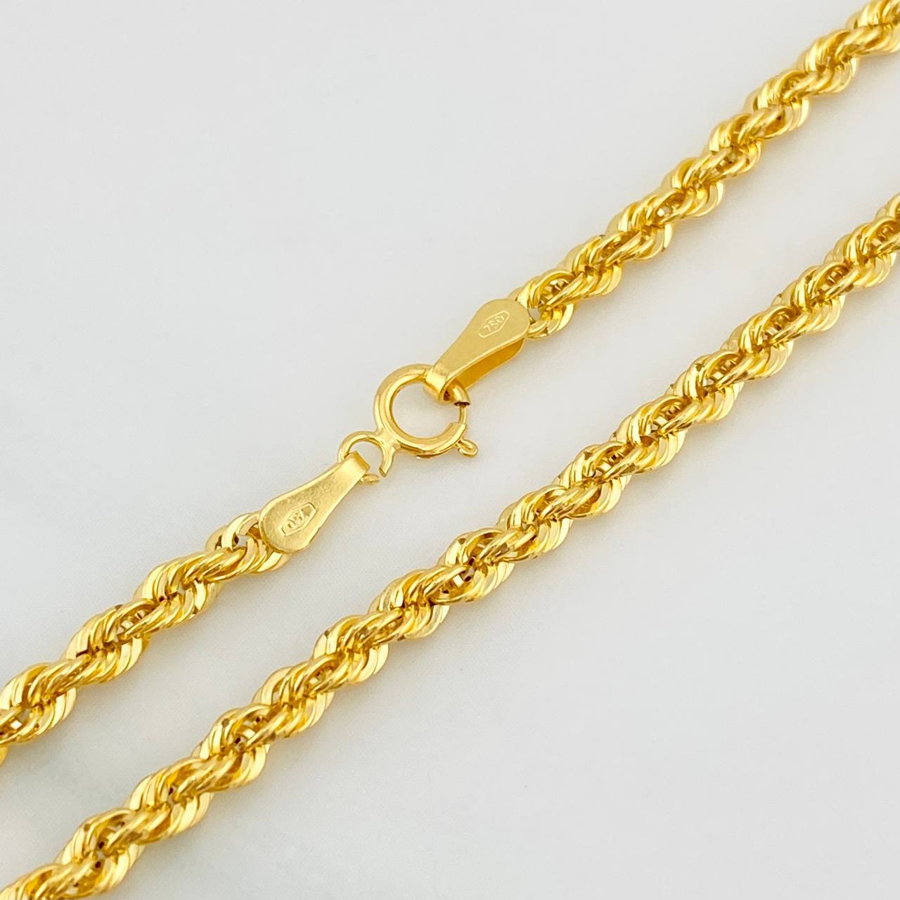 Cadena Lazo 3.5 g / 40.05 cm / 2.68 mm Oro Amarillo 18K