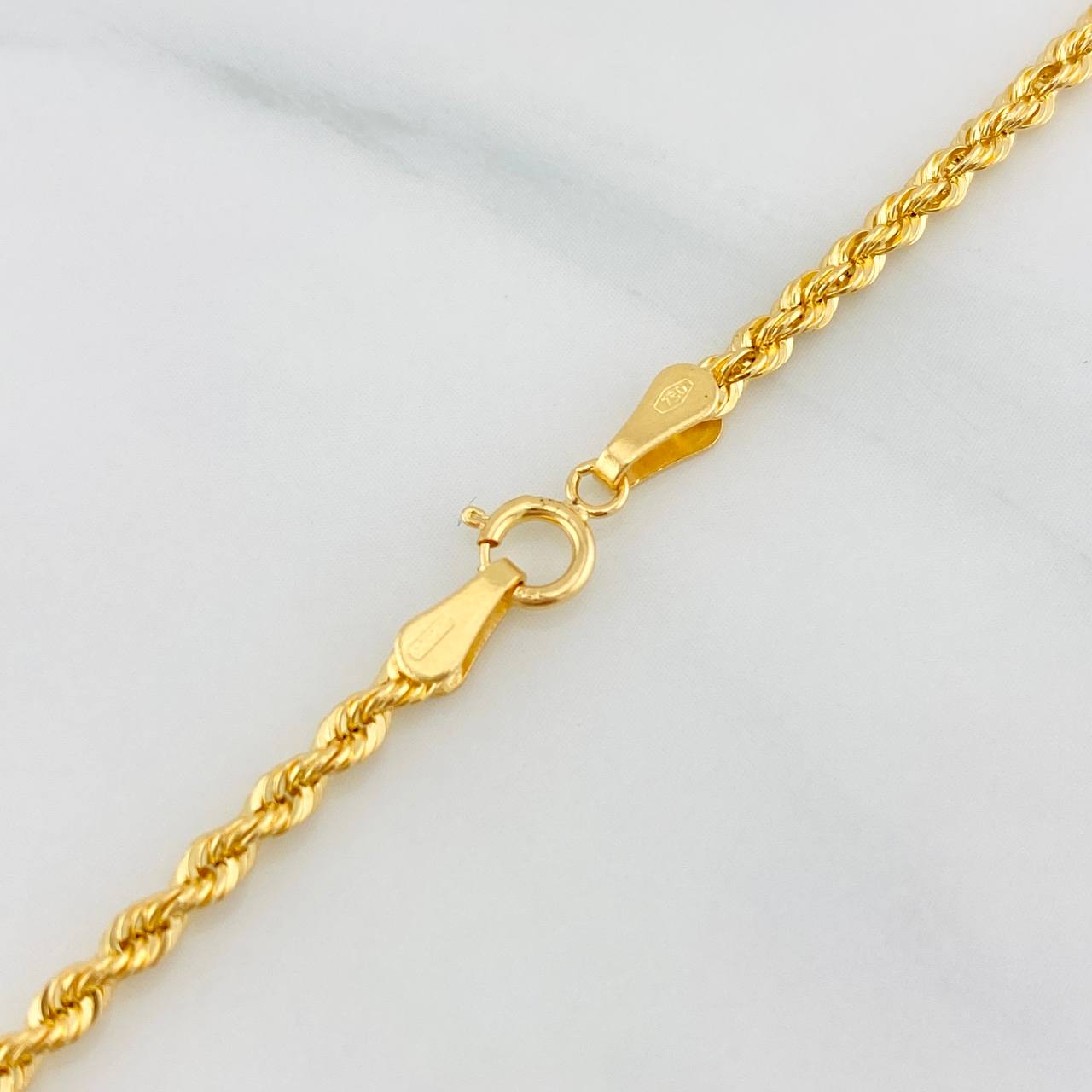 Cadena Lazo 2.8 g / 50.05 cm / 2.14 mm Oro Amarillo 18K