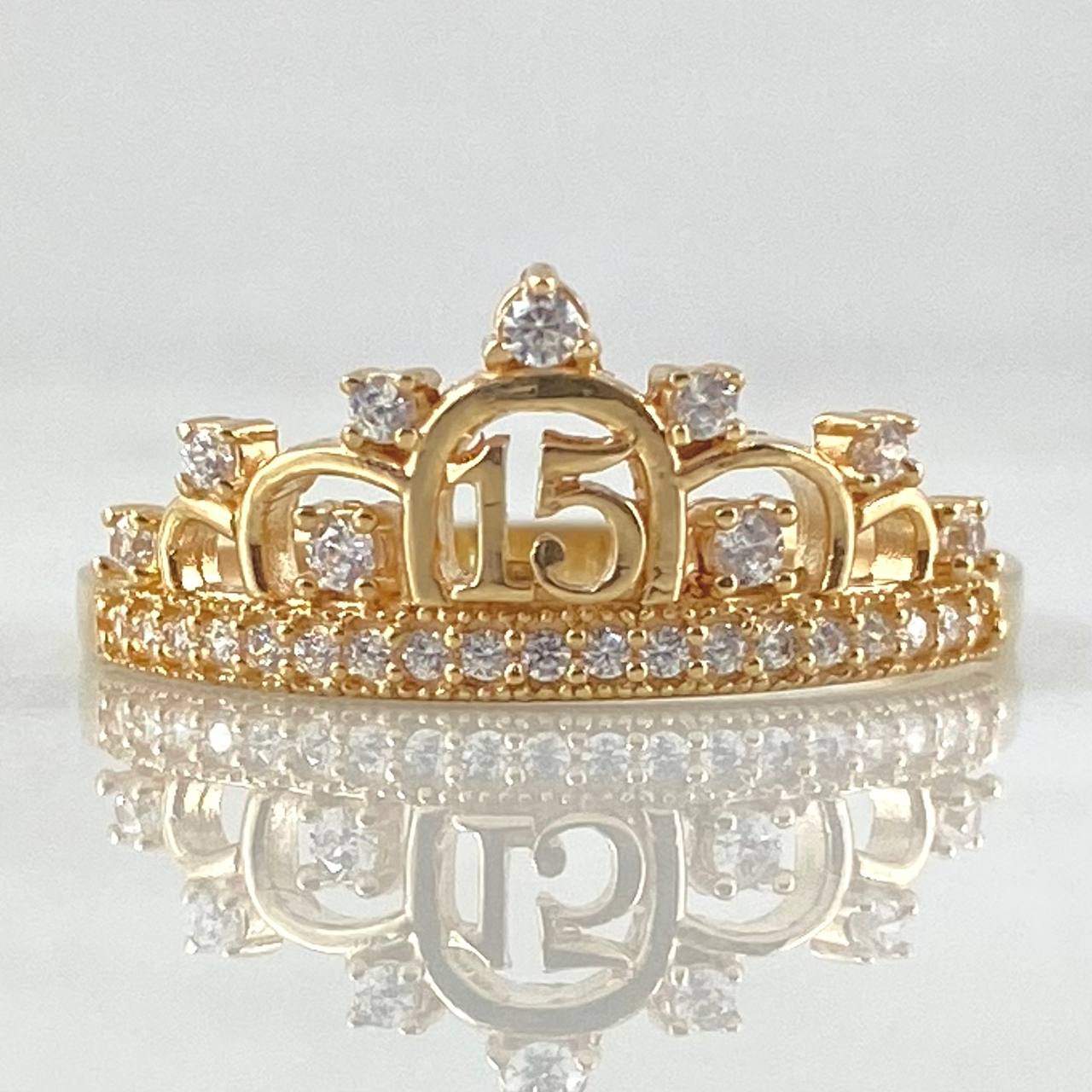 Anillo Corona 15s 2.1gr / T7 1/4 / Oro 18K