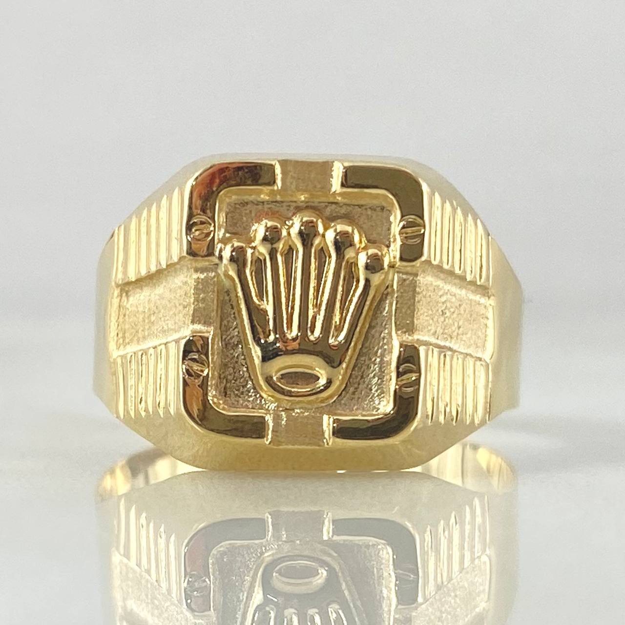 Anillo Corona Cubicular 2.45gr / T9 3/4 / Oro 18K