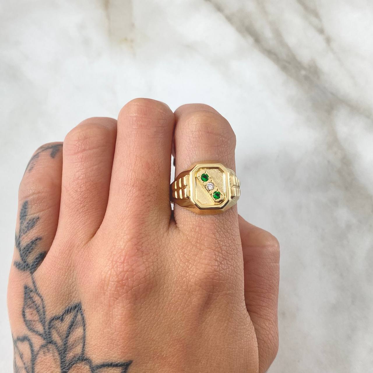 Anillo Trinity 4.25gr / T9 1/4 / Oro 18K