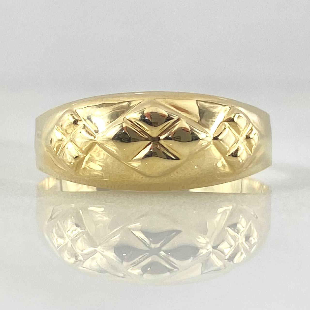 Anillo Rombos Punteados 1.15gr / T7 1/2 / Oro Amarillo 18K
