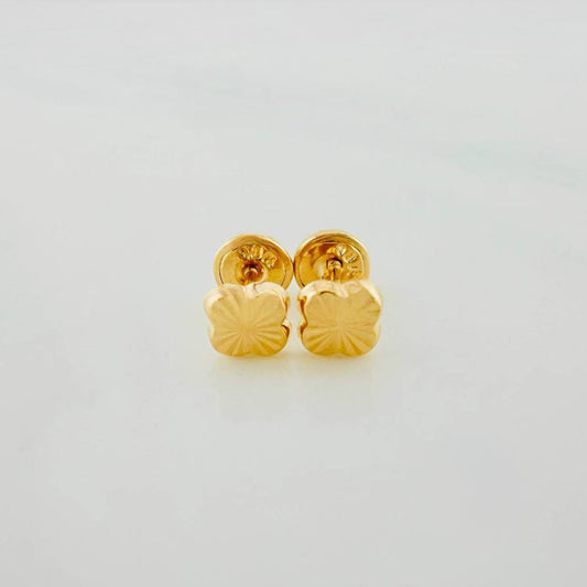 Topos Trébol Diamantados 0.6 g / 5.28 mm Oro Amarillo 18K