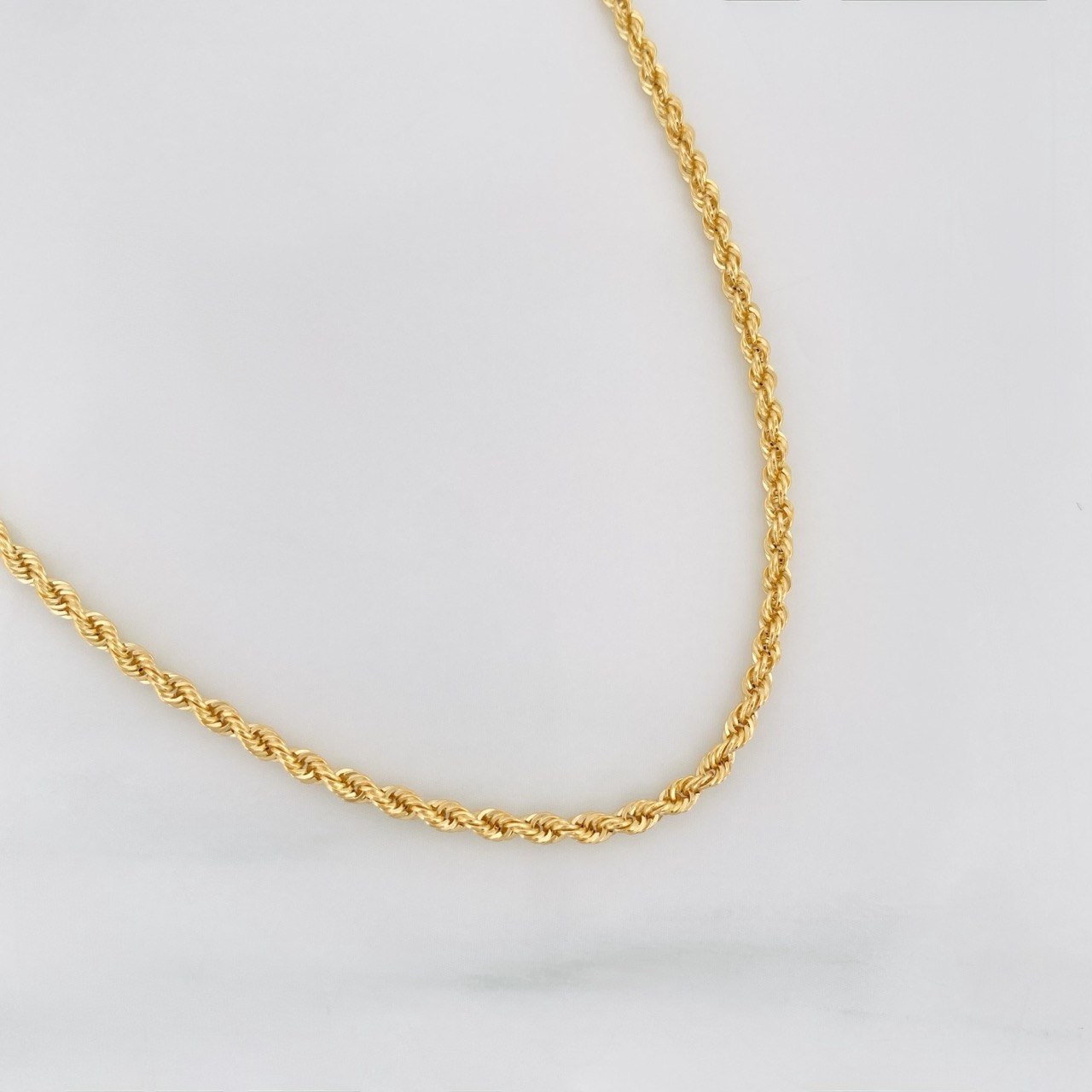 Cadena Lazo 3.2 g / 61 cm / 2.1 mm Oro Amarillo 18K