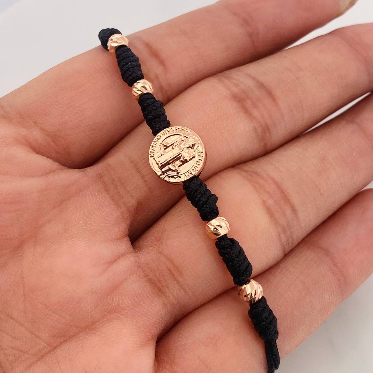 Pulsera Tejida Negra San Benito Oro Rosa 18K