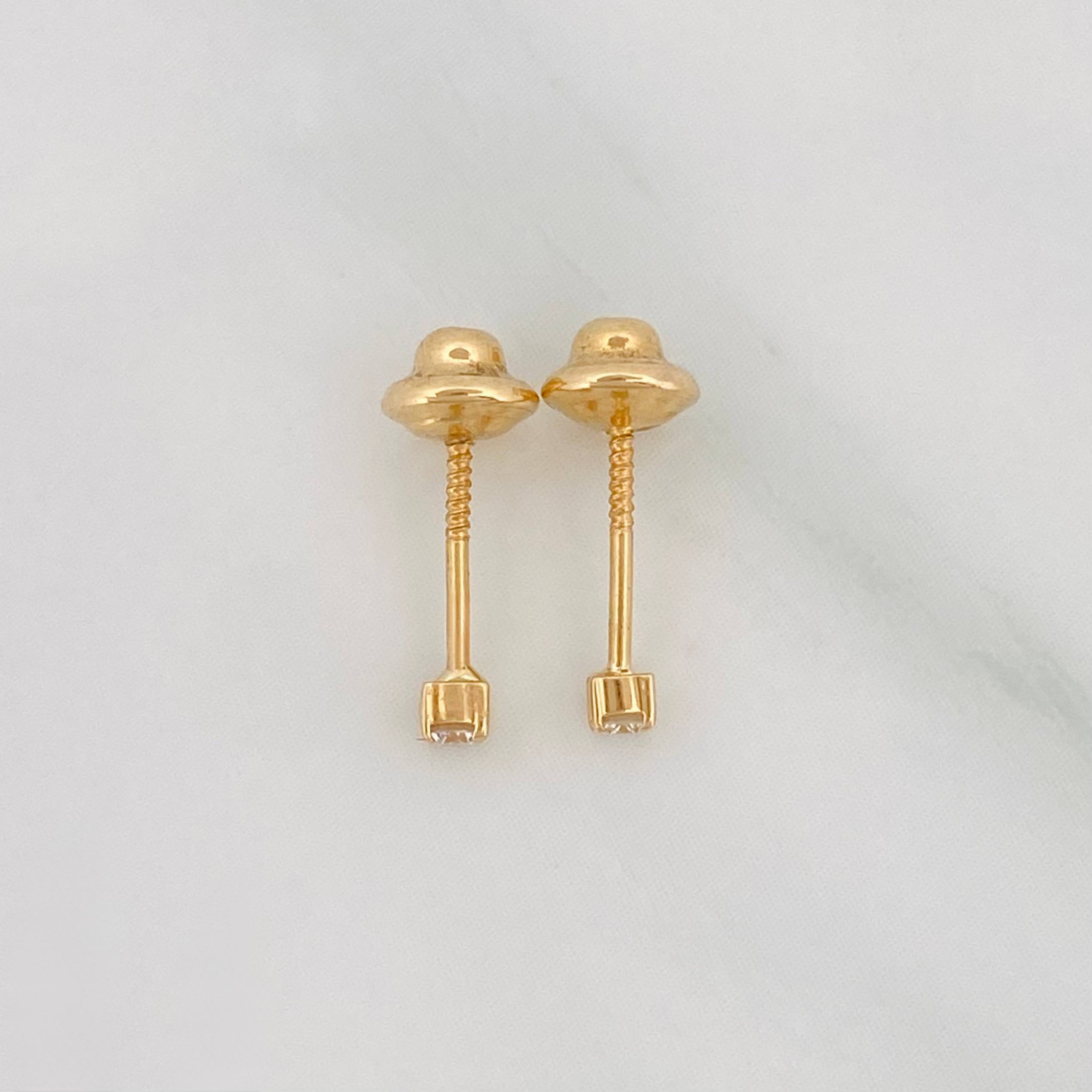 Topos Punto Diamante 0.06 Pts 0.5 g / 1.9 mm Oro Amarillo 18K