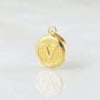 Dije Letra V 0.45gr / 1.5cm / Oro Amarillo 18K *