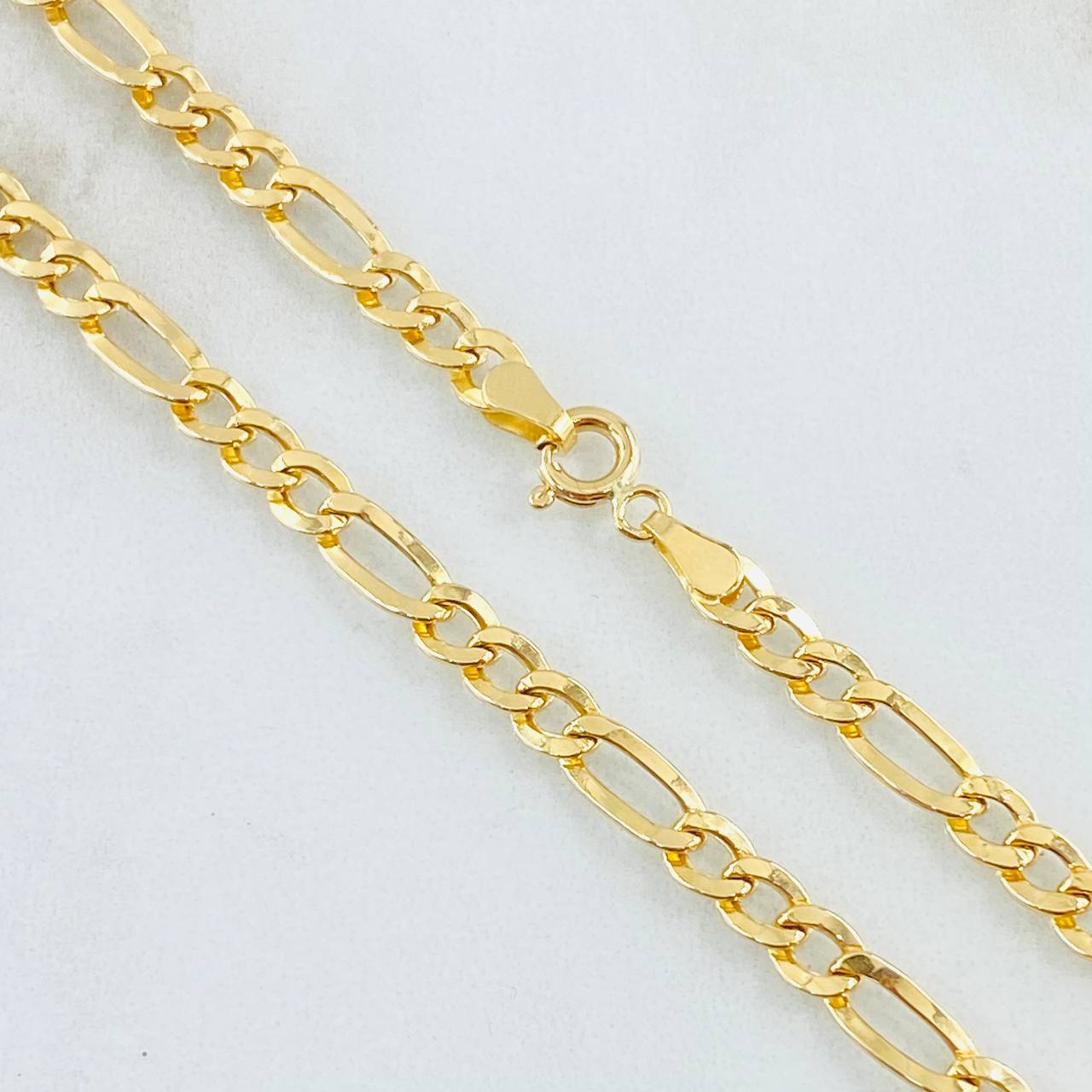 Cadena Figaro 7.75gr / 70cm / Oro Amarillo +1 18K