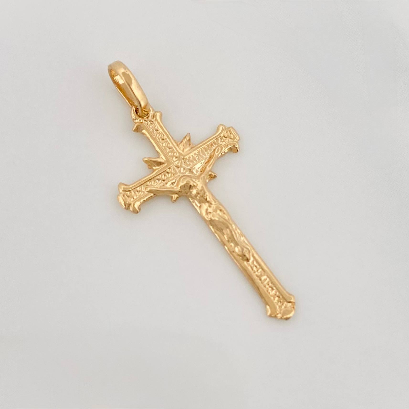 Dije Cruz Cristo 1.4 g / 3.1 cm Oro Amarillo 18K
