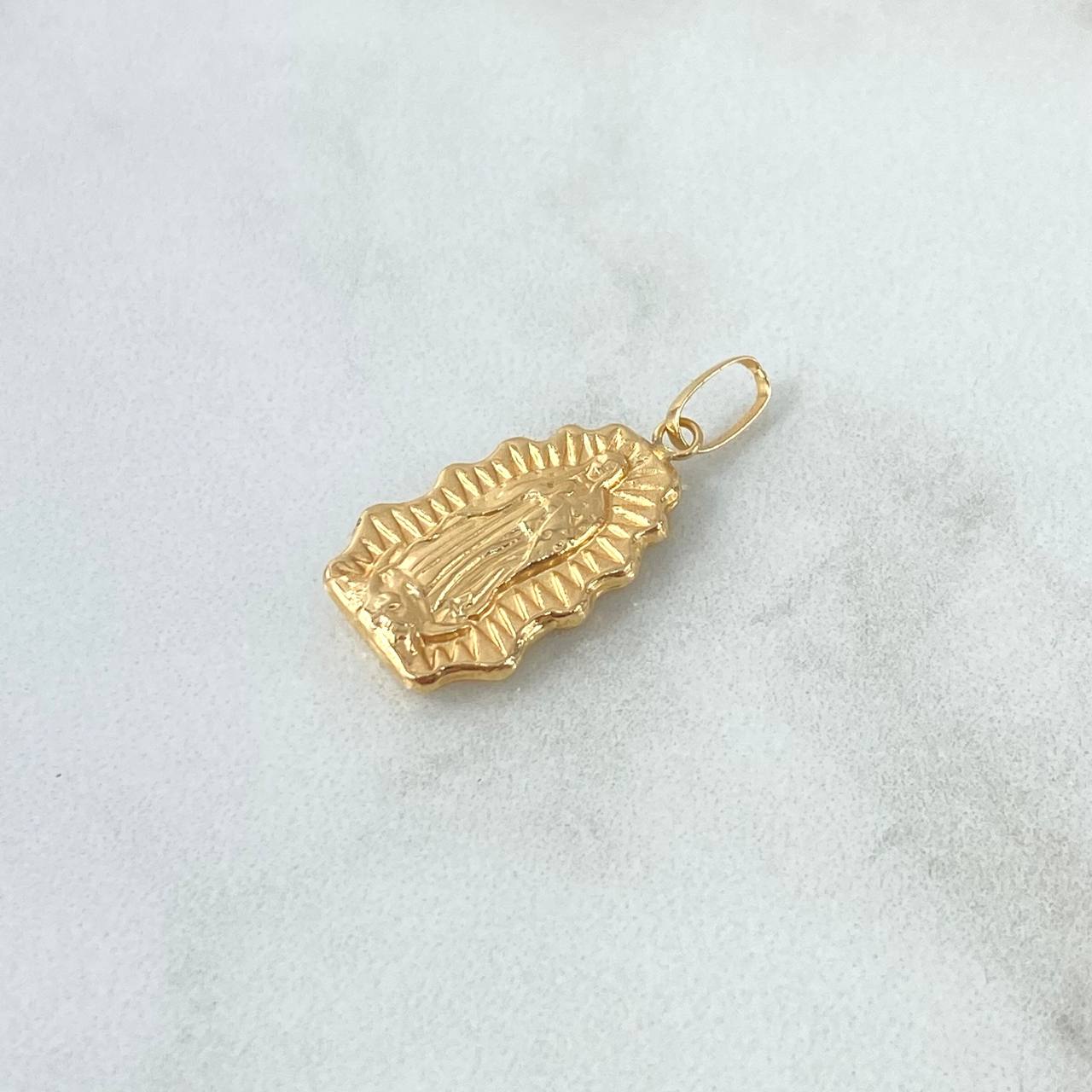 Dije Virgen Guadalupe Silueta 1.25gr / 2.7cm / Mate Liso Oro Amarillo 18K ©