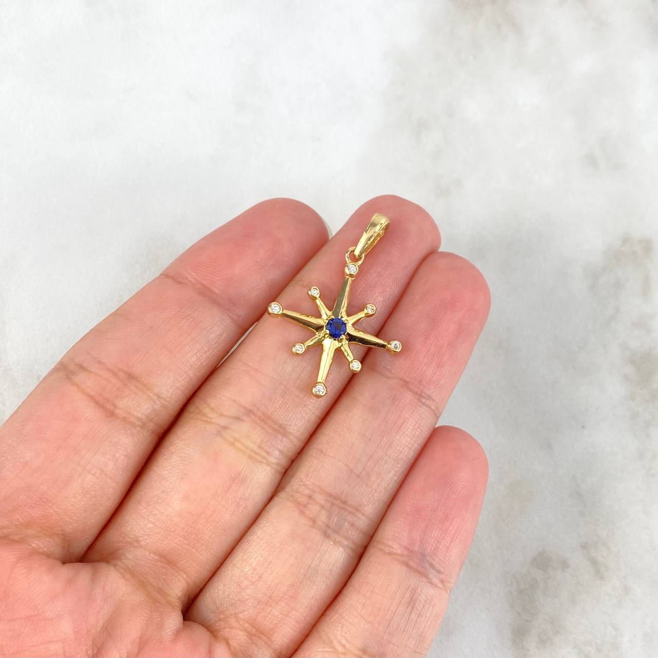 Dije Estrella Cardinal 1.4gr / 2.7cm / Circones Blancos Azul Oro Amarillo *
