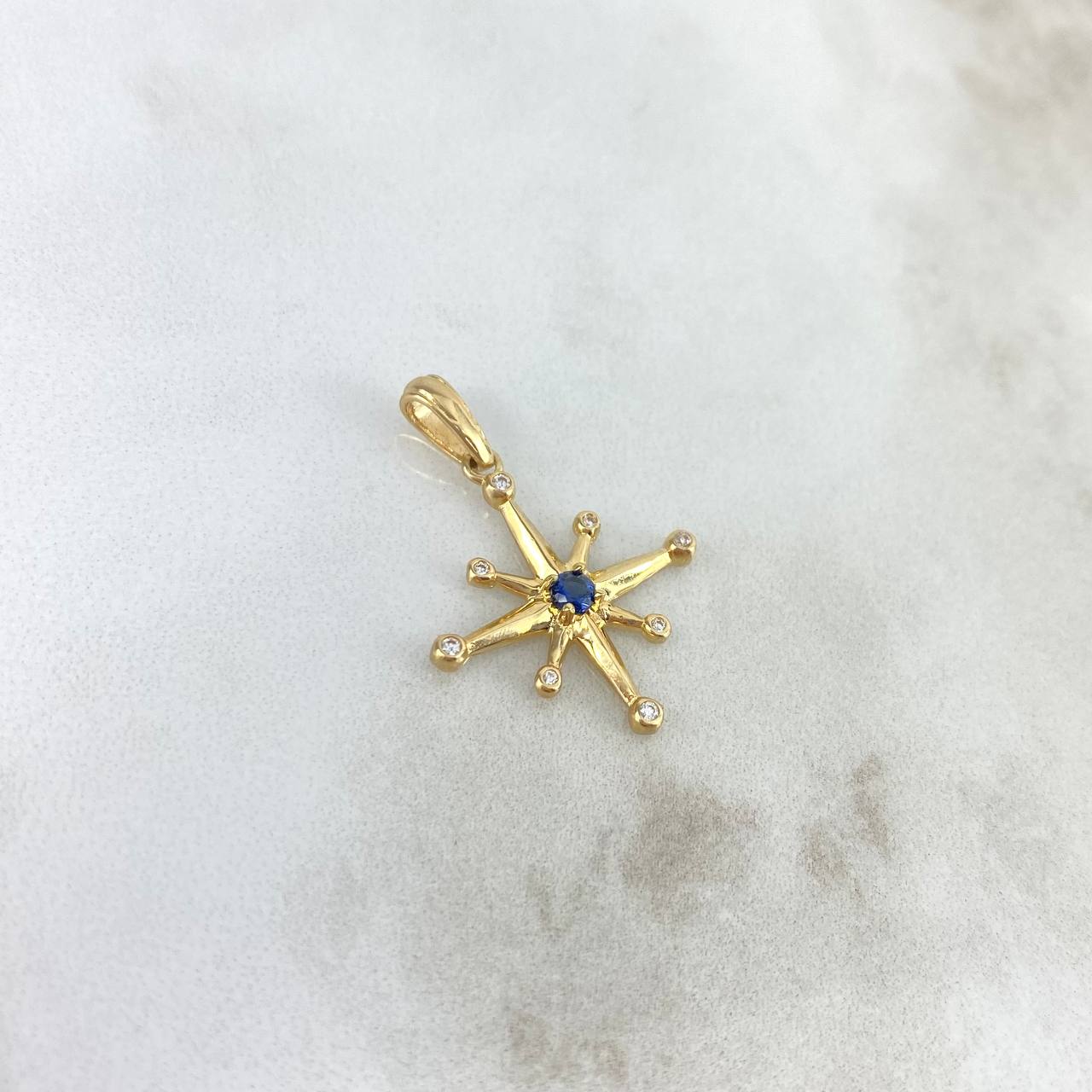Dije Estrella Cardinal 1.4gr / 2.7cm / Circones Blancos Azul Oro Amarillo *