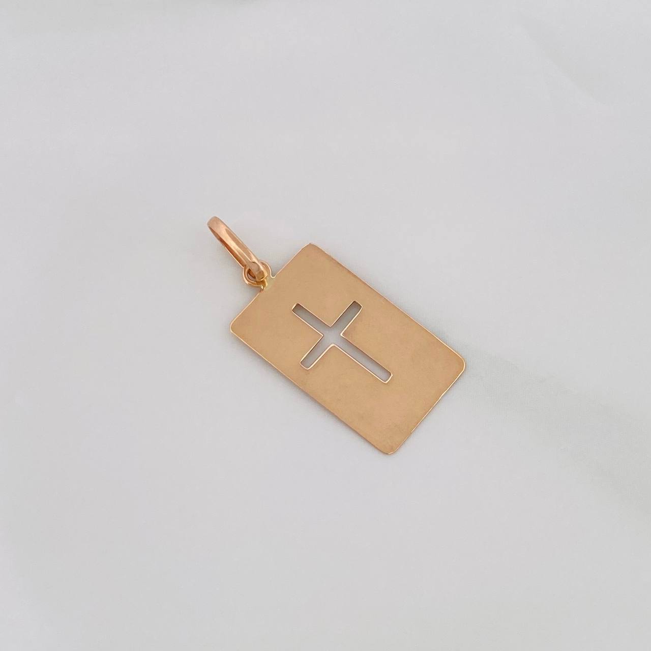 Dije Placa Cruz 0.85g / 2.8cm Oro Amarillo 18K