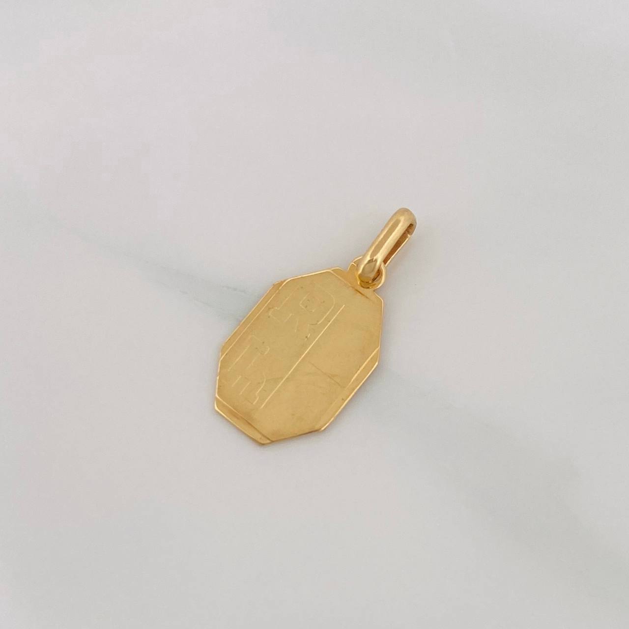 Dije Placa Octagonal 2.2g / 2.5cm Oro Amarillo 18K