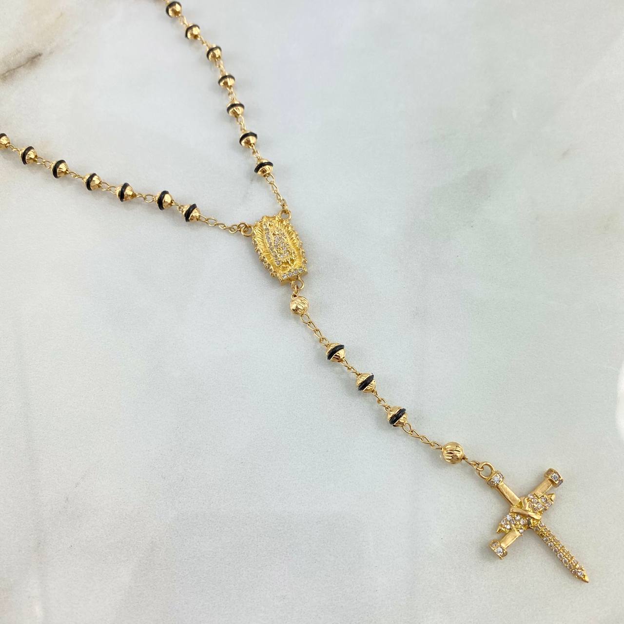 Rosario Virgen Guadalupe 14.75gr / 60cm / 4mm Bolas Diamantadas-Cauchos Negros-Circones Blancos Oro Amarillo©