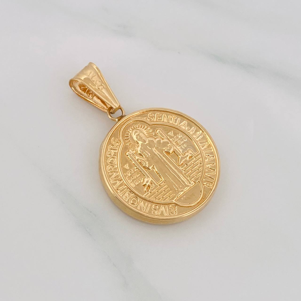Dije San Benito 2.50g / 3.1cm Oro Amarillo 18K