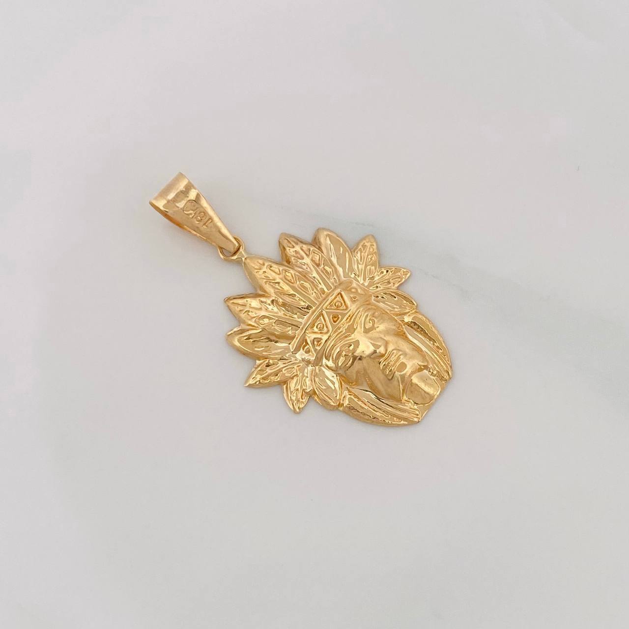 Dije Indio 2.2g / 3.5cm Oro Amarillo 18K