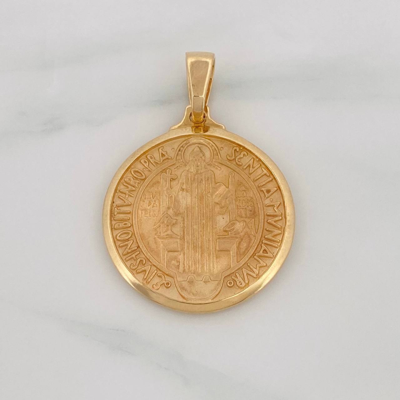 Dije Medalla San Benito 14.55g / 4.1cm Oro Amarillo 18K