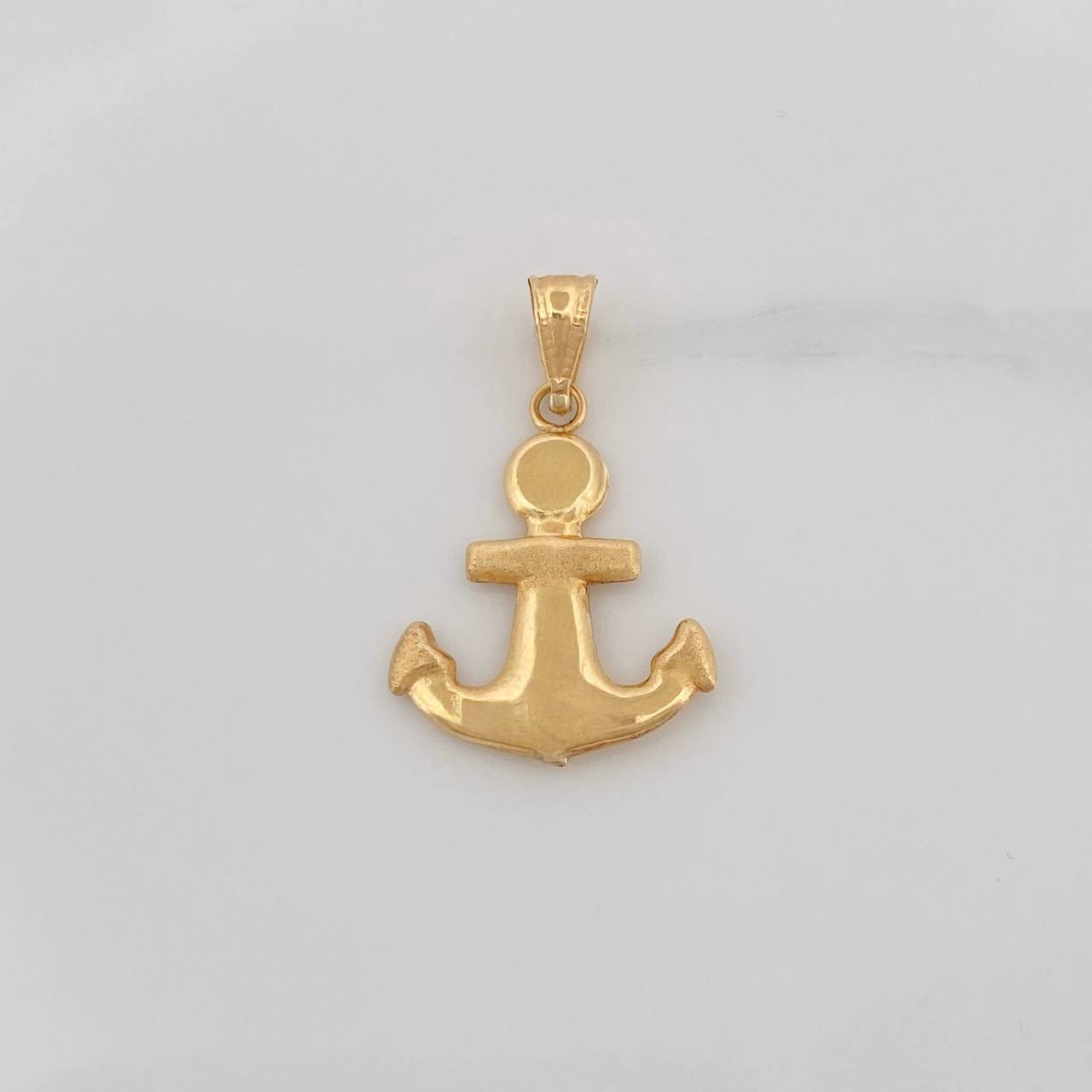 Dije Ancla 0.8g / 2.5cm Oro Amarillo 18K