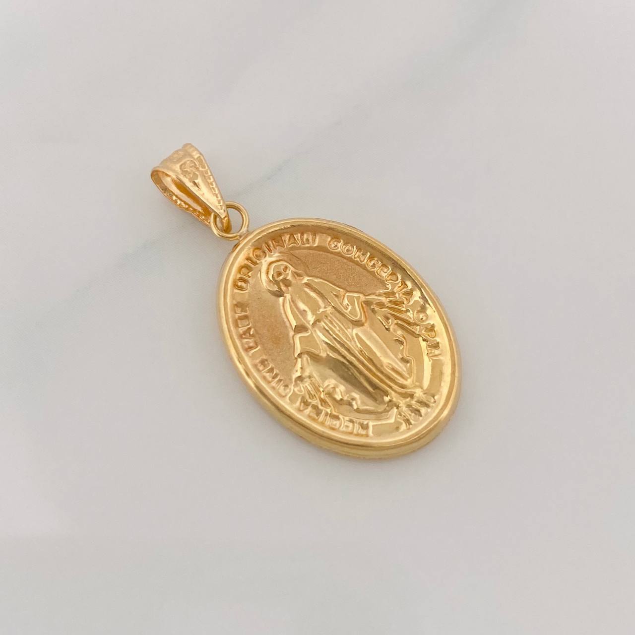 Dije Virgen Milagrosa 2.55g / 2.7cm Oro Amarillo 18K