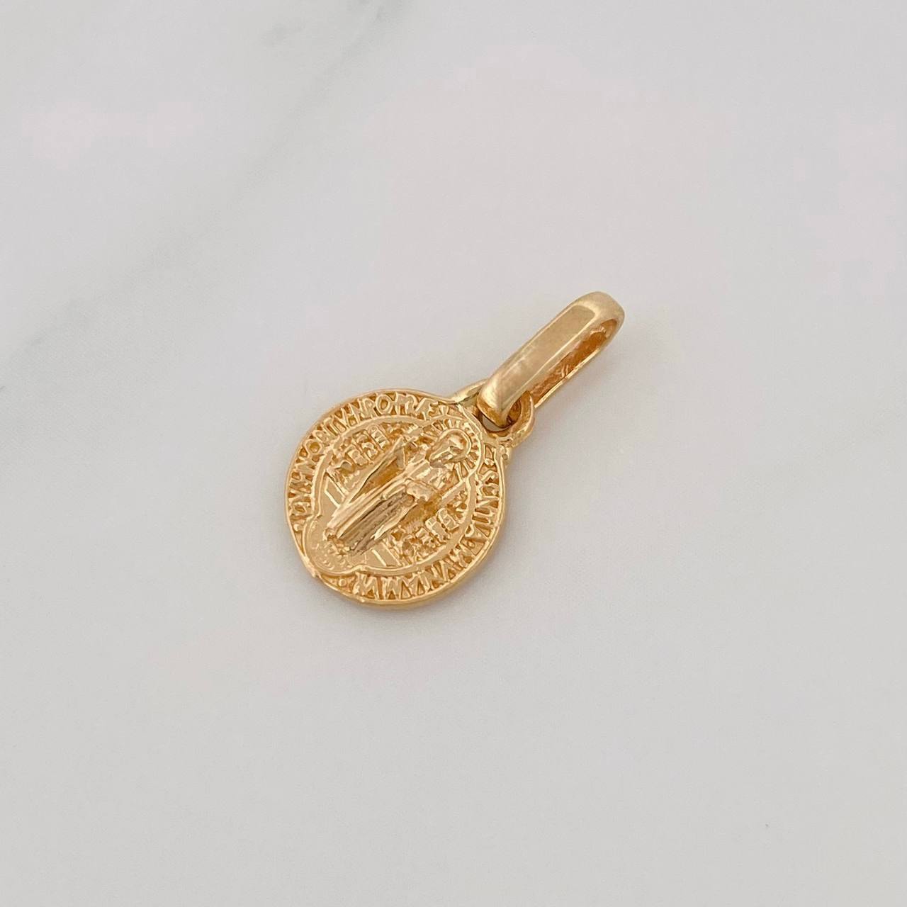 Dije San Benito 1.1g / 1.5cm Oro Amarillo 18K
