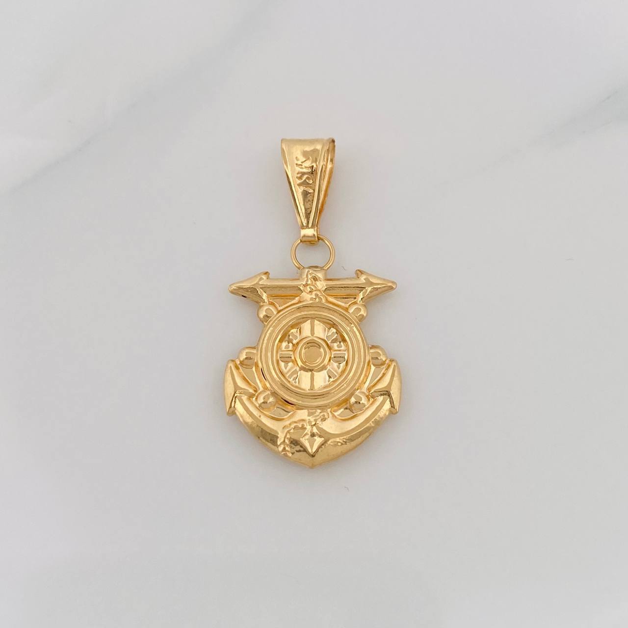 Dije Ancla Timón 1.7g / 3cm Oro Amarillo 18K
