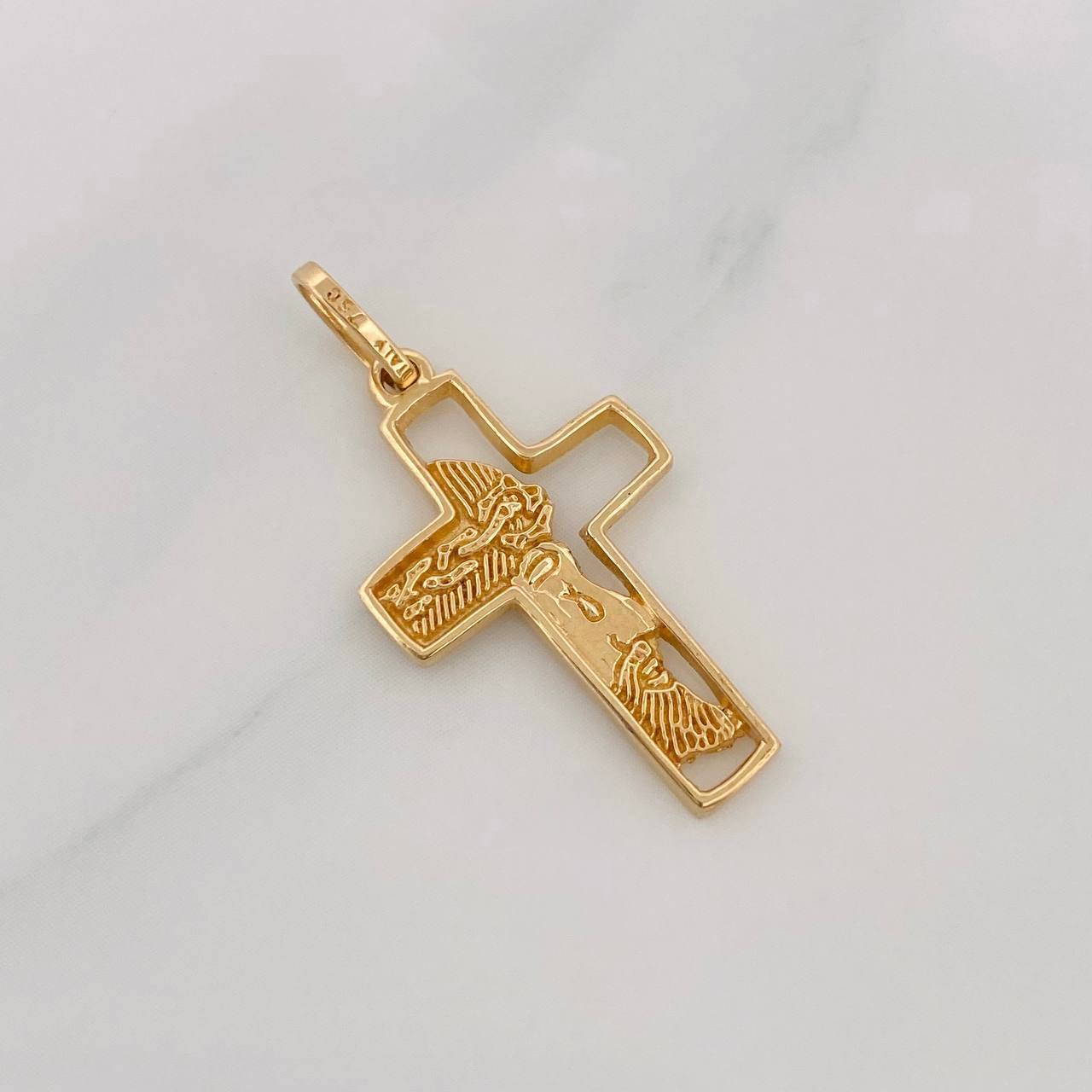 Dije Silueta Cruz Rostro Cristo 1.55g / 2.7cm Oro Amarillo 18K