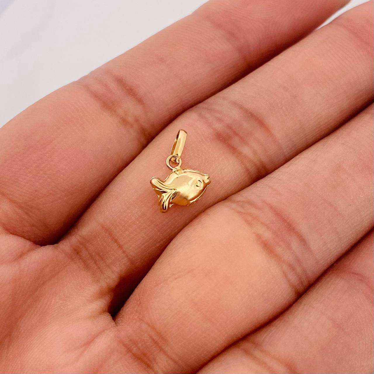 Dije Pez 0.35g / 1cm Oro Amarillo 18K