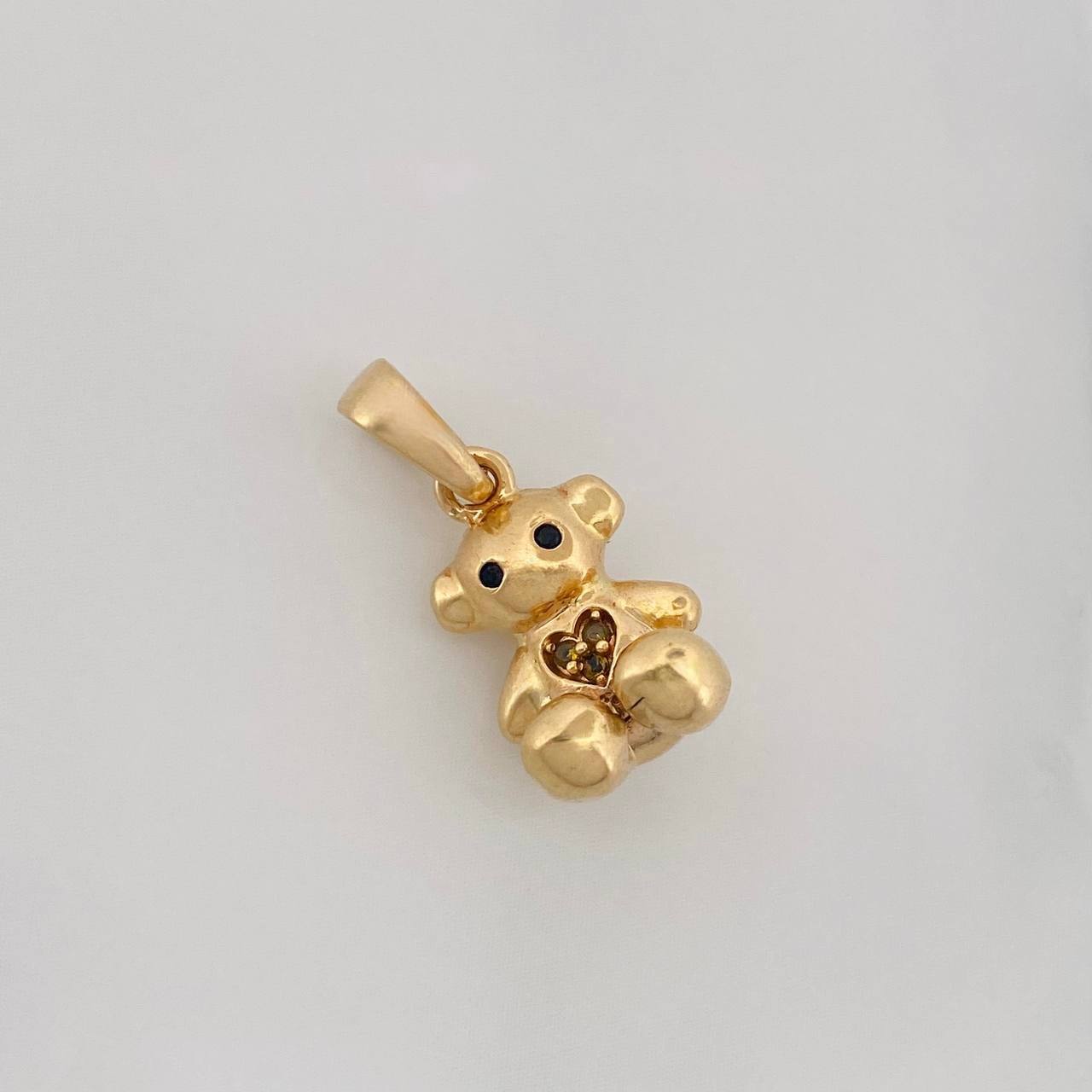 Dije Oso 2.2g / 1.7cm Oro Amarillo 18K