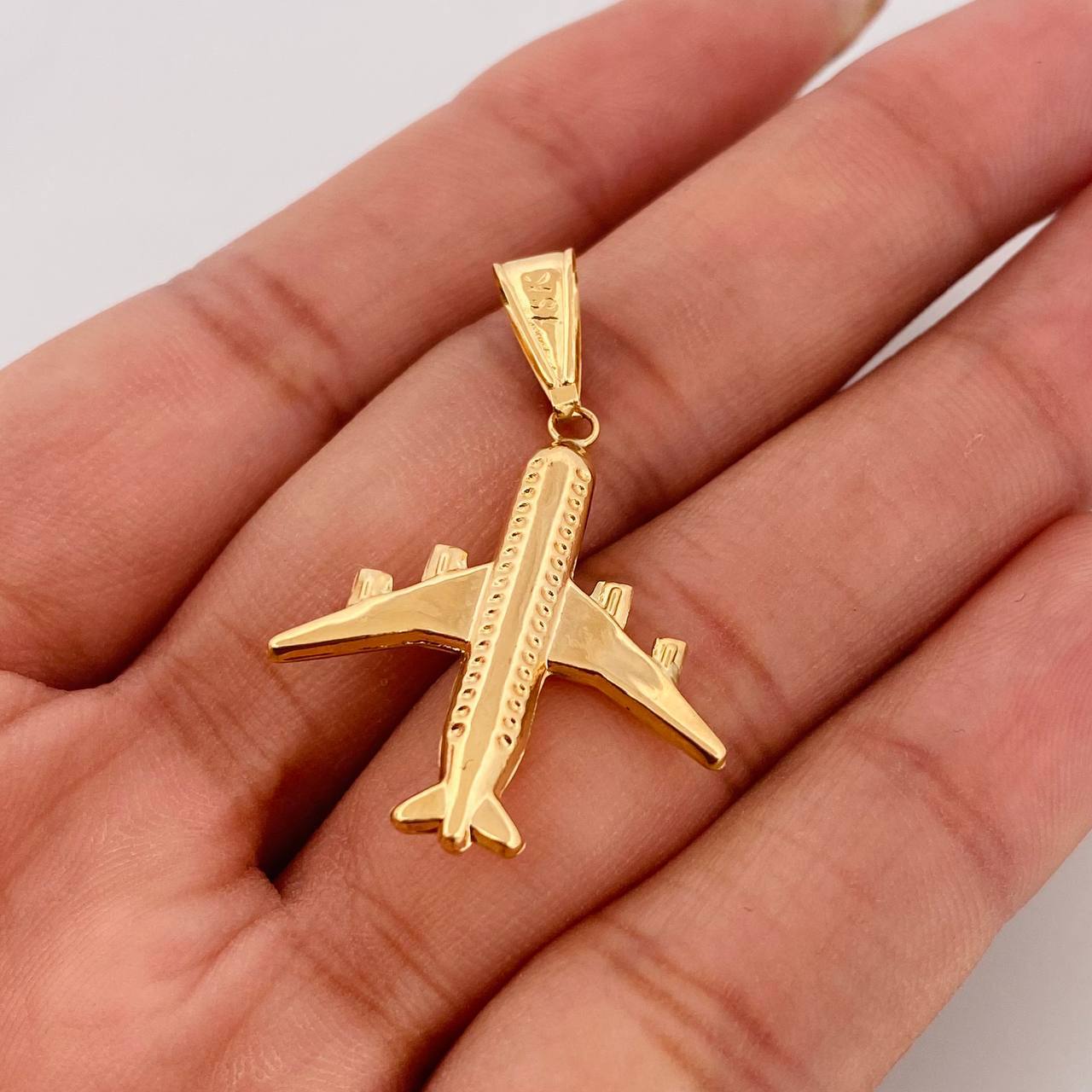 Dije Avión 1.7g / 3.6cm Oro Amarillo 18K
