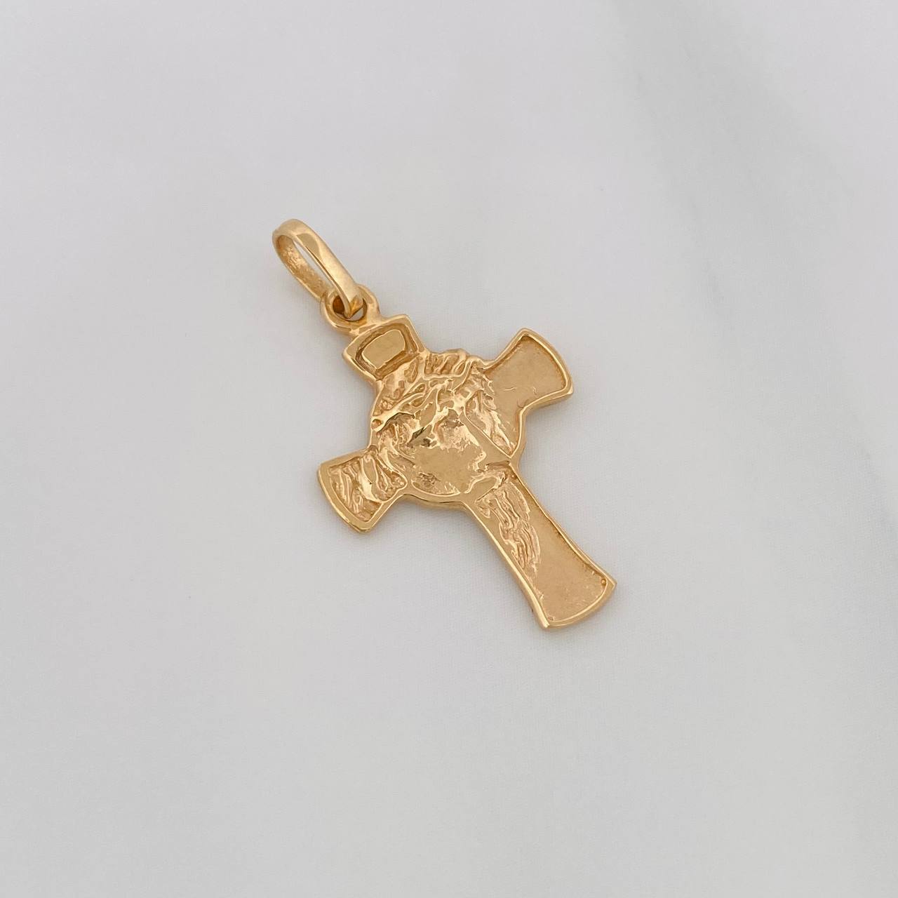 Dije Cruz Rostro Cristo 1.7g / 2.7cm Oro Amarillo 18K
