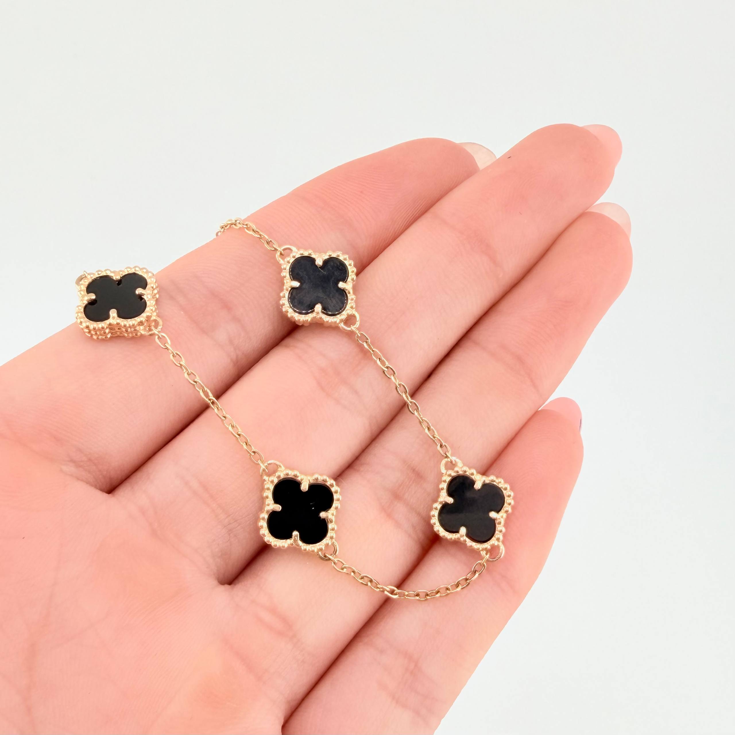 Pulso Aro Seguido Trebol Negro Onix 5.25gr / 19cm-20cm / 10mm Oro Amarillo Nac.Esp. 18K *