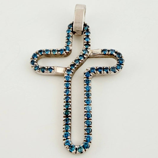 Dije Cruz Curbeada 5.3gr / 3.8cm / Oro Blanco 18K ©