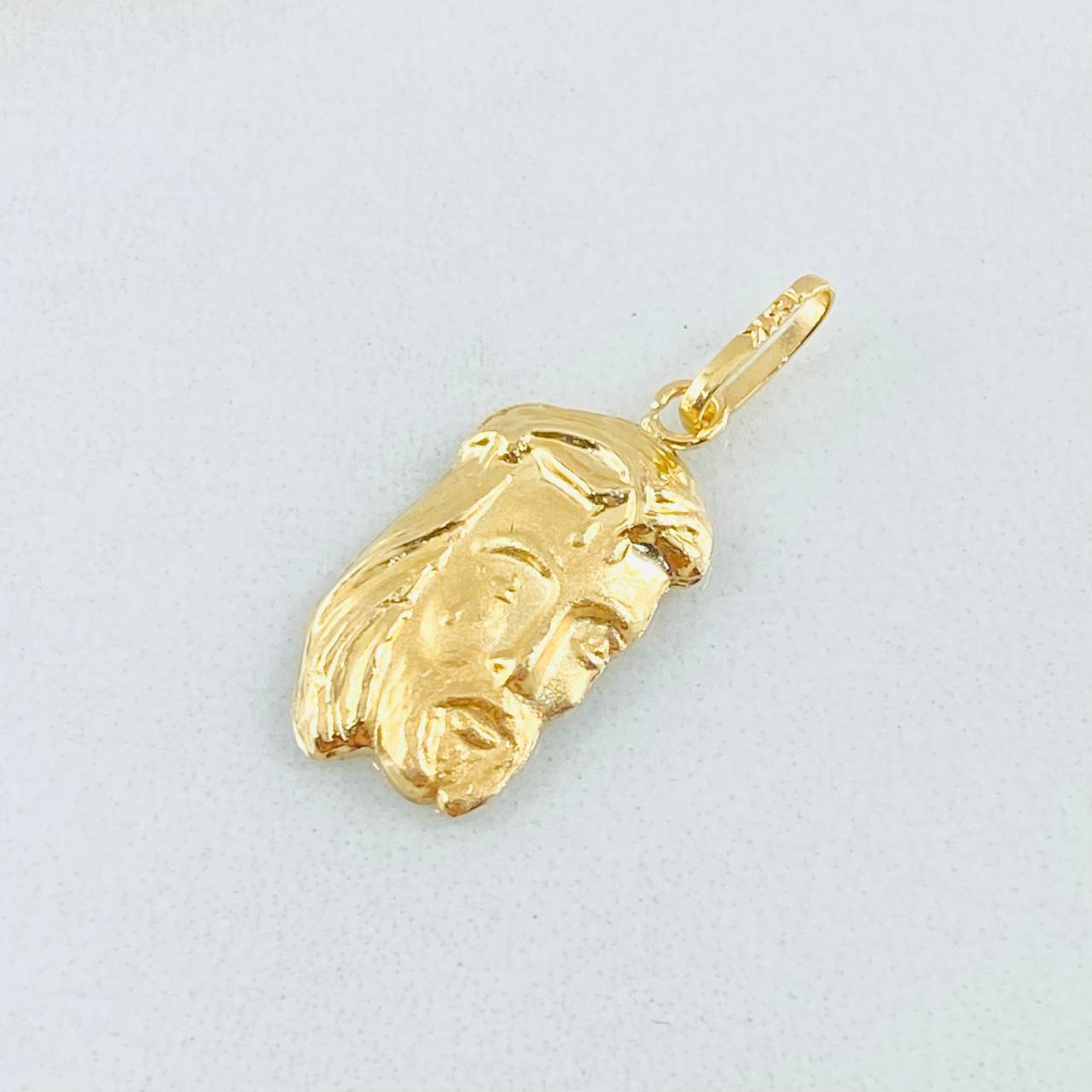 Dije Rostro Cristo 0.8gr / 2.5cm / Oro Amarillo 18K